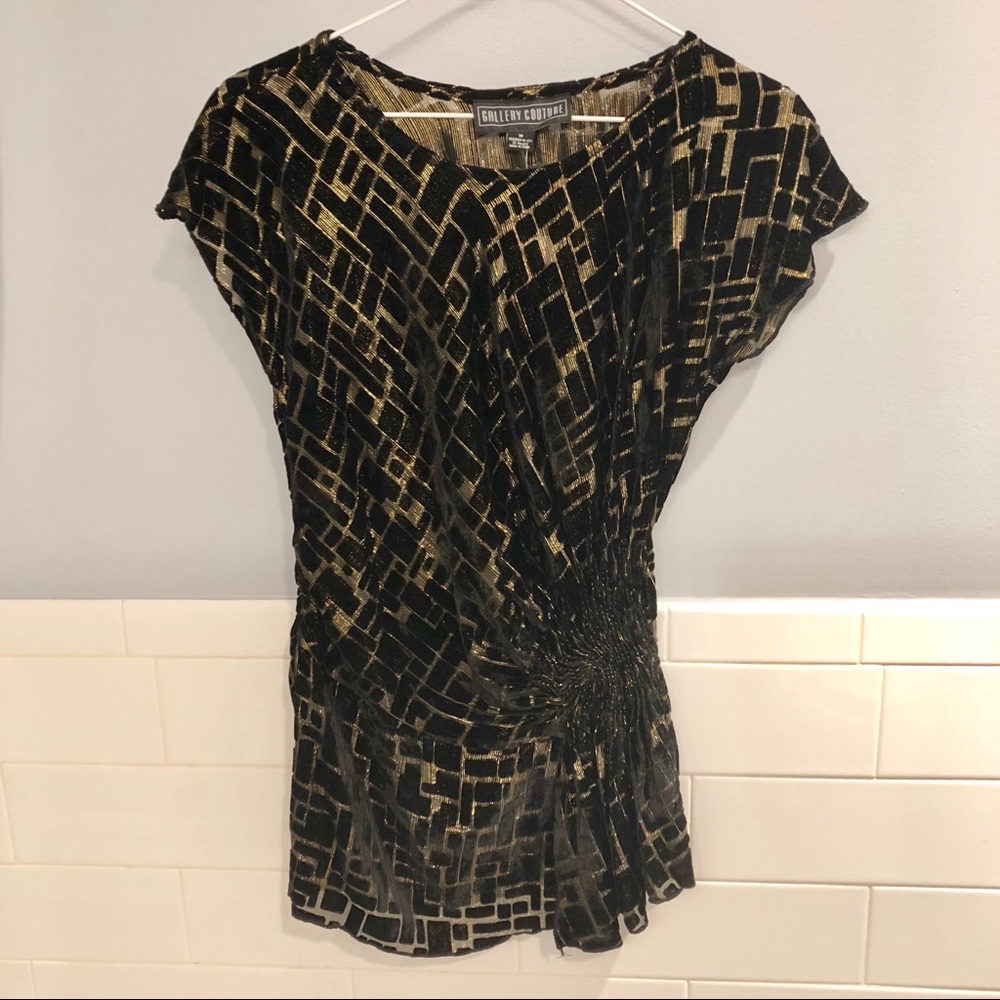 Gallery Couture Top